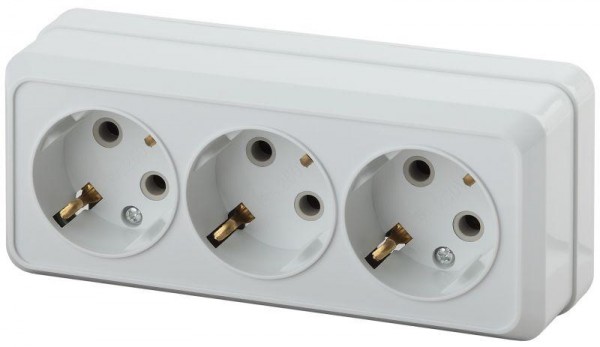  Розетка ОП Quadro 3х2P+E 2-206-01 16А-250В IP20 бел. Intro Б0036145 