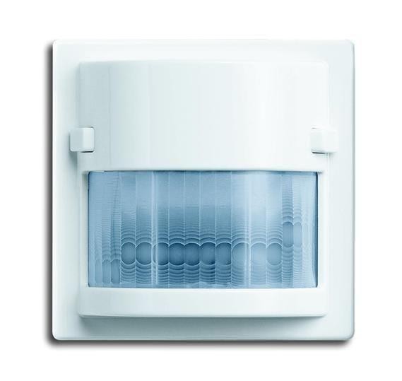 Датчик движения 6122/02-84-500 мультилинза 180град.альп. бел. ABB 2CKA006132A0263 