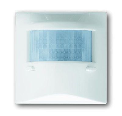 Датчик движения Busch-Wachter 180 UP с мультилинзой альп. бел. ABB 2CKA006800A2173 